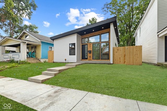 245 N Tacoma Ave, Indianapolis, IN 46201 - photo 2