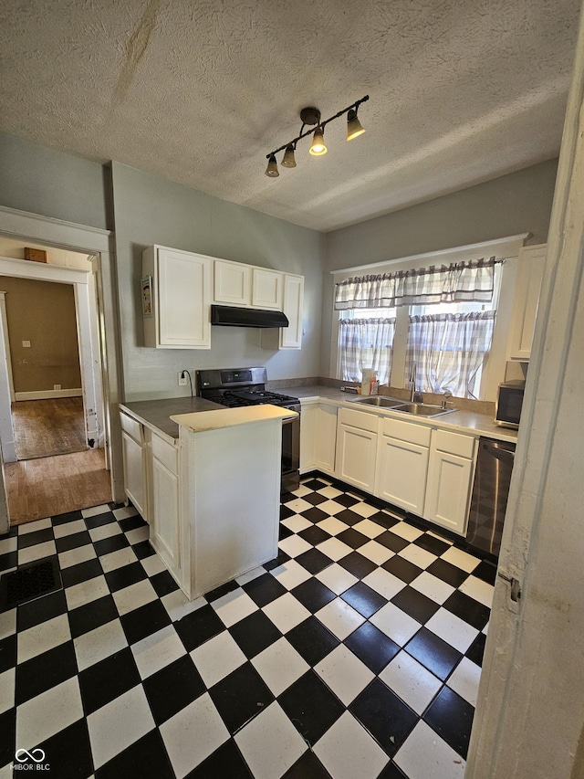 323 N Lesley Ave, Indianapolis, IN 46219 - photo 22