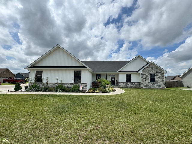113 Abbey Ln, Crawfordsville, IN 47933 - photo 1