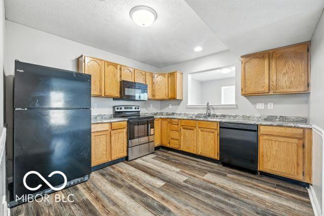 7147 Mars Dr, Indianapolis, IN 46241 - photo 11