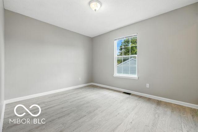 7147 Mars Dr, Indianapolis, IN 46241 - photo 17