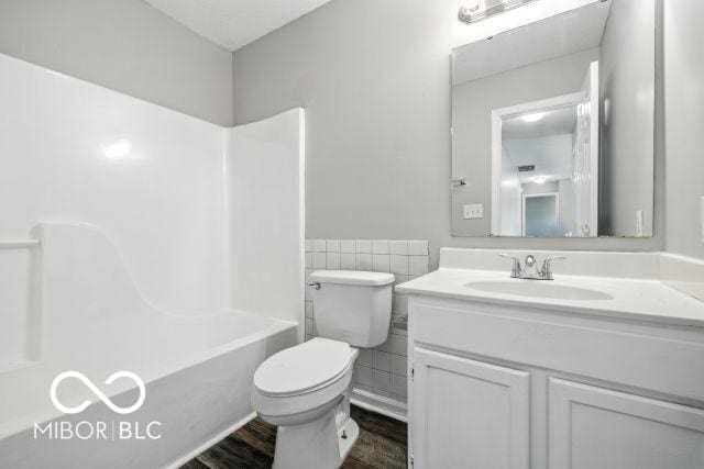 7147 Mars Dr, Indianapolis, IN 46241 - photo 18