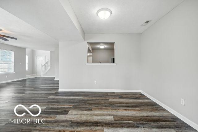 7147 Mars Dr, Indianapolis, IN 46241 - photo 8