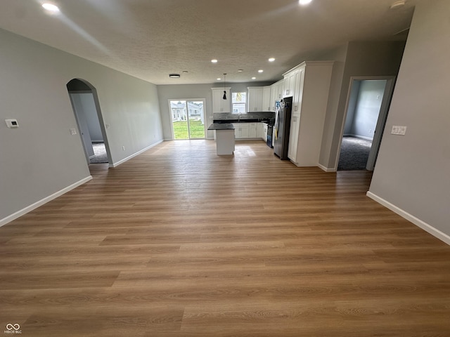 223 N Coventry Dr, Anderson, IN 46012 - photo 4
