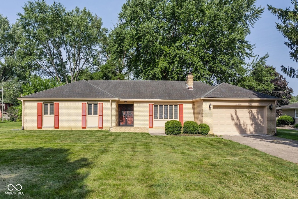 5832 Grandiose Dr, Indianapolis, IN 46228 - photo 1