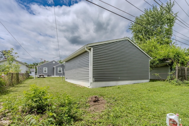 2047 N Bosart Ave, Indianapolis, IN 46218 - photo 9