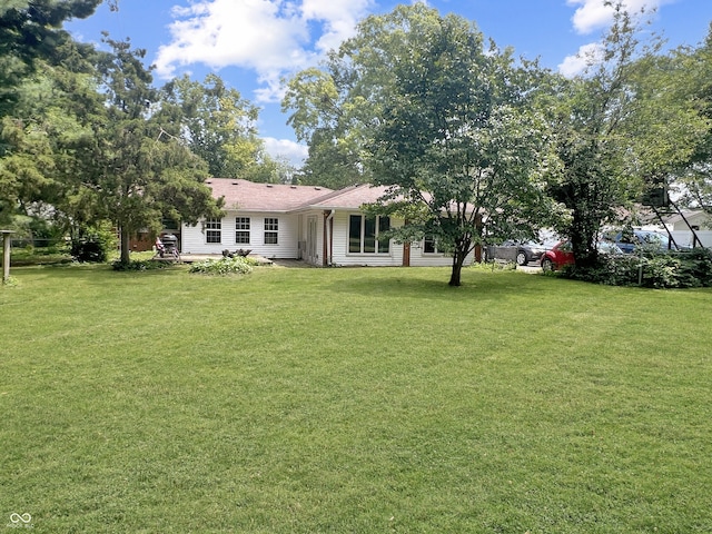 3410 Westenedge Dr, Columbus, IN 47203 - photo 5