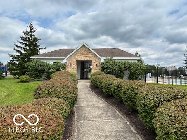10357 Split Rock Way, Indianapolis, IN 46234 - photo 15