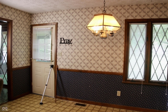 8702 Swiftsail Ct, Indianapolis, IN 46256 - photo 13
