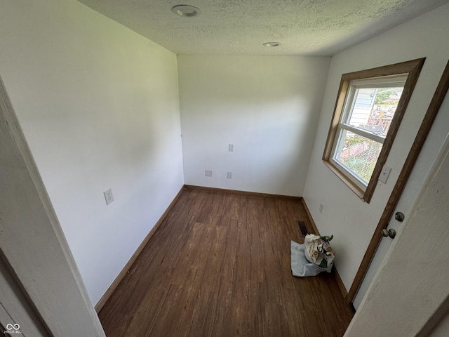 1136 W 3rd St, Marion, IN 46952 - photo 35