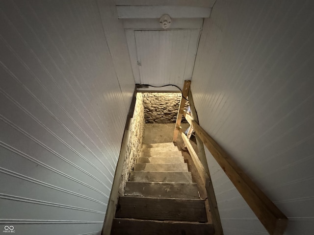 1136 W 3rd St, Marion, IN 46952 - photo 25