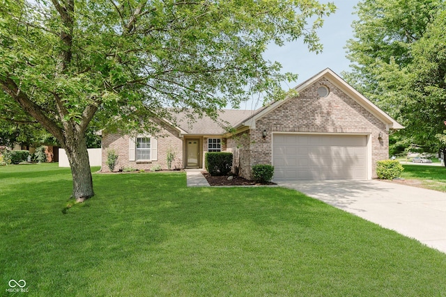 8335 Bayshore Ln, Avon, IN 46123 - photo 1