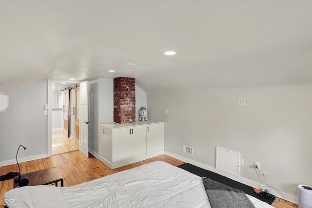 820 N Parker Ave, Indianapolis, IN 46201 - photo 32