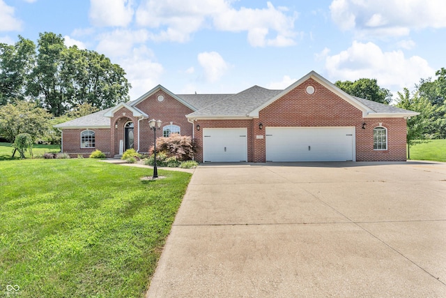 914 Sand Creek Ct, Martinsville, IN 46151 - photo 1