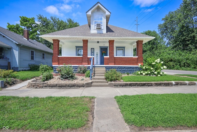 329 E Laurel St, Seymour, IN 47274 - photo 1