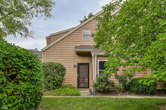 7222 Harbour Isle, Indianapolis, IN 46240 - photo 1