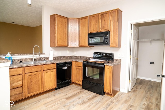 7226 Wyatt Ln, Indianapolis, IN 46217 - photo 9