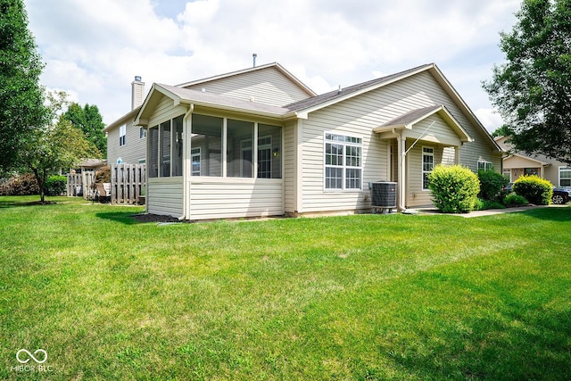 7226 Wyatt Ln, Indianapolis, IN 46217 - photo 5