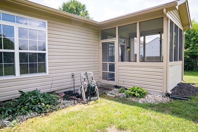 7226 Wyatt Ln, Indianapolis, IN 46217 - photo 32