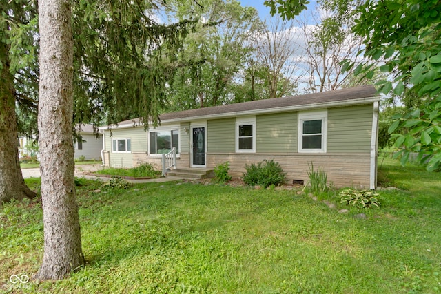 341 Lakeview Dr, Noblesville, IN 46060 - photo 1