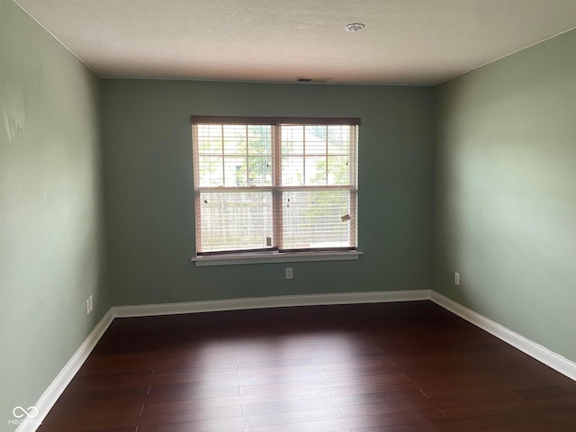 7418 Oak Mill Ct, Indianapolis, IN 46217 - photo 12