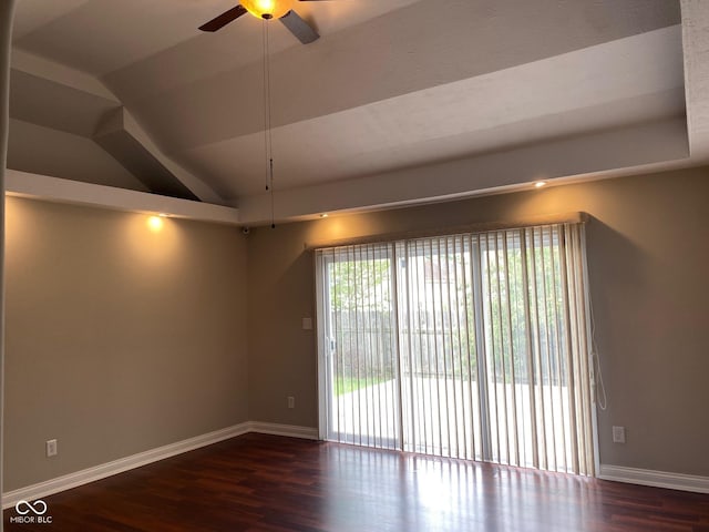 7418 Oak Mill Ct, Indianapolis, IN 46217 - photo 4