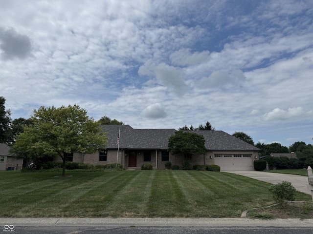 5308 W Granite Ct, New Palestine, IN 46163 - photo 1
