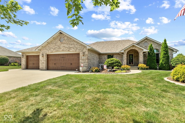 3376 S Applegate Dr, New Palestine, IN 46163 - photo 2