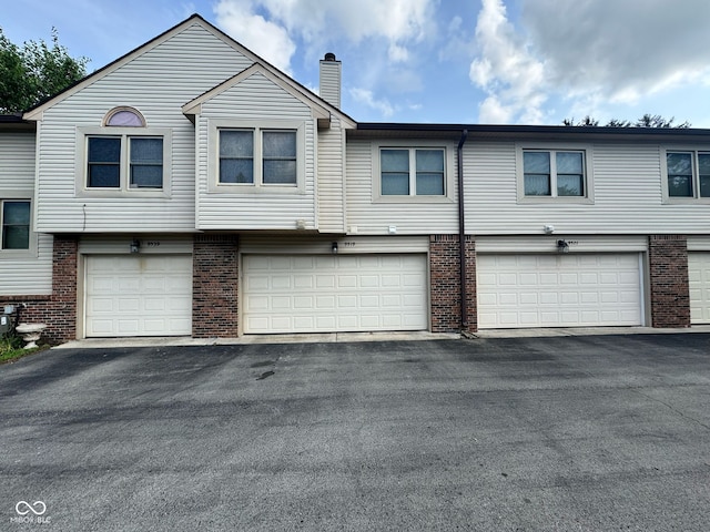 9519 Maple Way, Indianapolis, IN 46268 - photo 5