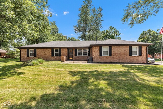5853 Tulip Dr, Brownsburg, IN 46112 - photo 1