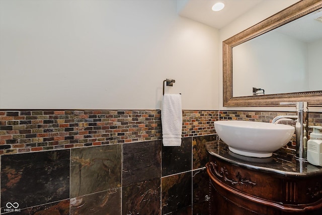 6543 Calla Lily Dr, Indianapolis, IN 46237 - photo 16