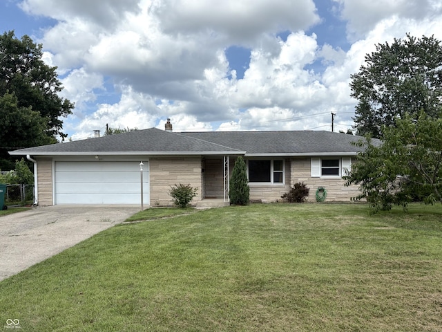 517 Thorne Dr, Brownsburg, IN 46112 - photo 1