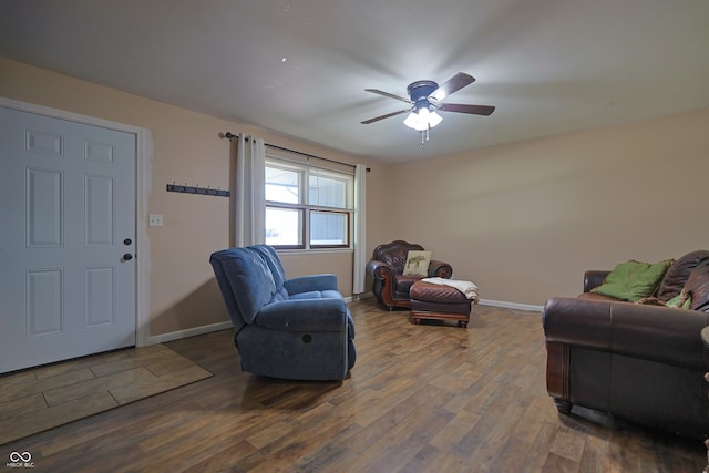 2815 Yellowwood Ct, Columbus, IN 47203 - photo 3