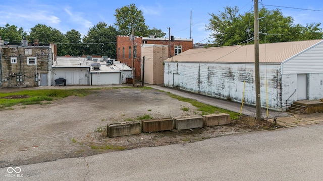 43 S Railroad St, Scottsburg, IN 47170 - photo 9