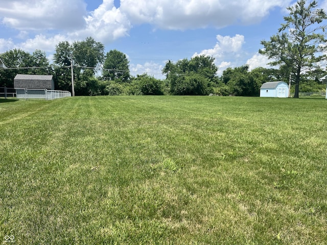 392 S Baldwin St, Bargersville, IN 46106 - photo 3