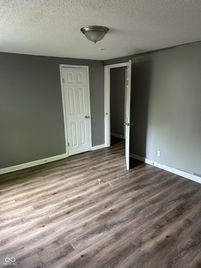3043 Hovey St, Indianapolis, IN 46218 - photo 19