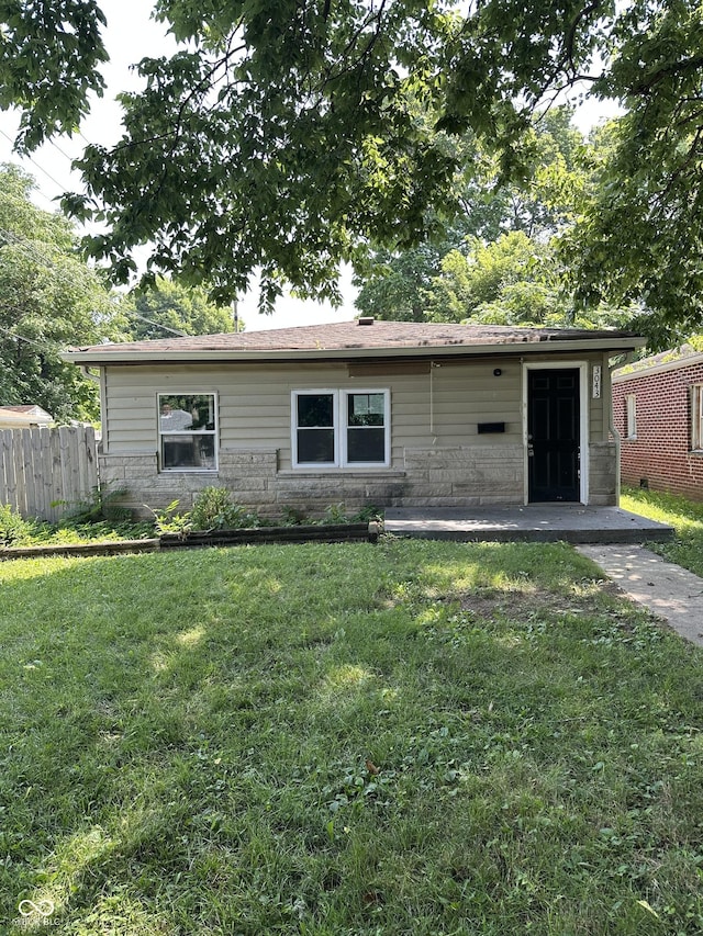 3043 Hovey St, Indianapolis, IN 46218 - photo 2