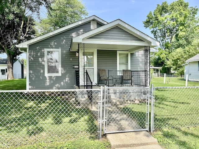 302 Market St, Hope, IN 47246 - photo 1