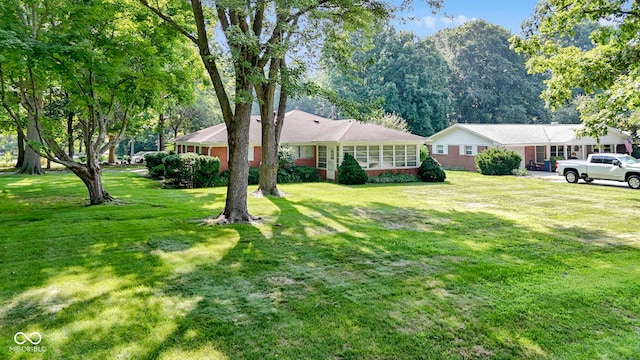 8795 Rosewood Ln, Indianapolis, IN 46240 - photo 7