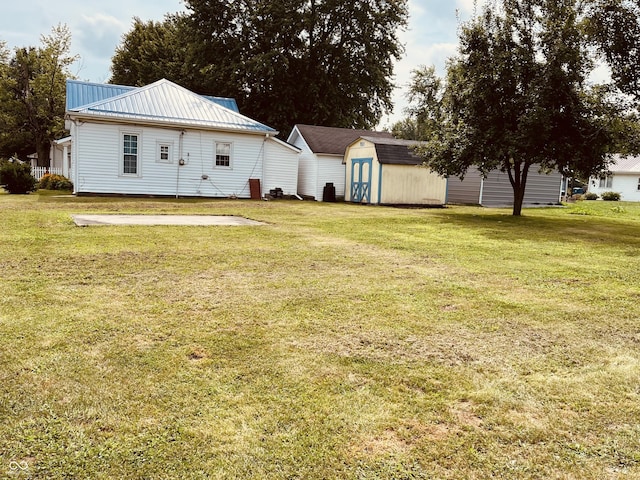 308 E 8th St, Sheridan, IN 46069 - photo 3