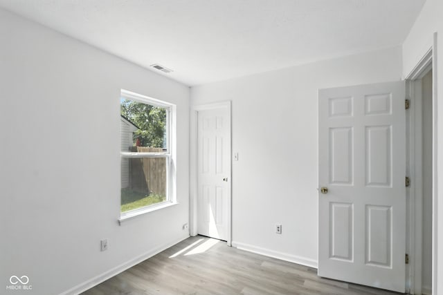 914 Washington Cove Ln, Indianapolis, IN 46229 - photo 15