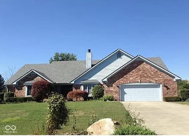 12212 Huntington Cir, Indianapolis, IN 46229 - photo 1