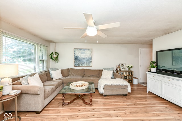 7566 Keating Dr, Indianapolis, IN 46260 - photo 5