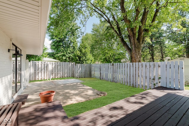931 Mellowood Dr, Indianapolis, IN 46217 - photo 31