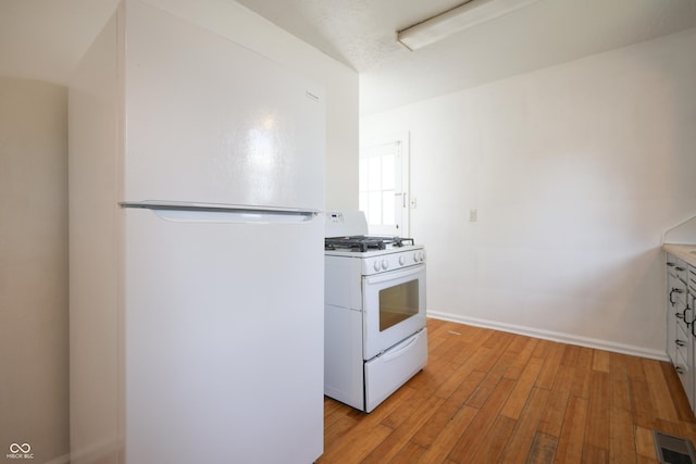 916 11th St, Columbus, IN 47201 - photo 25