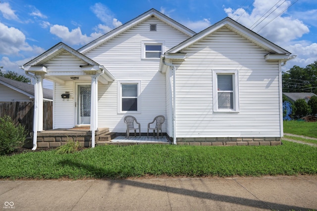 916 11th St, Columbus, IN 47201 - photo 2