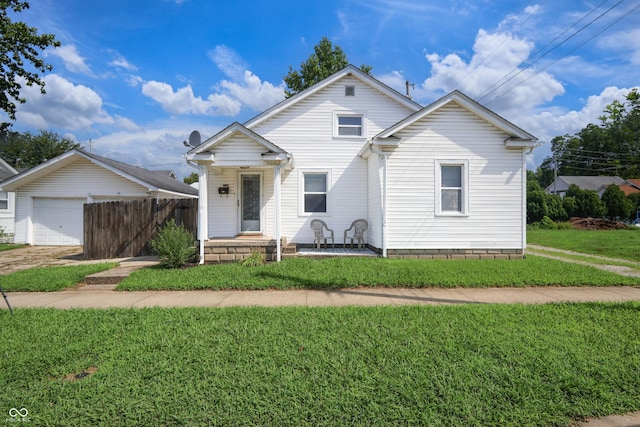 916 11th St, Columbus, IN 47201 - photo 1