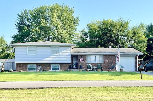 143 Hauser Dr, Hope, IN 47246 - photo 1