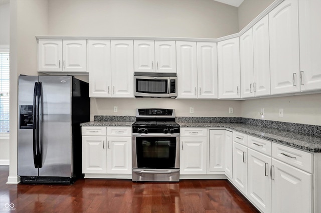 15326 Mission Hills Dr, Carmel, IN 46033 - photo 28