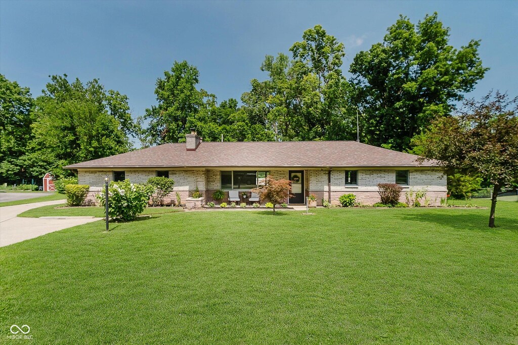 7145 Hawks Hill Rd, Indianapolis, IN 46236 - photo 1